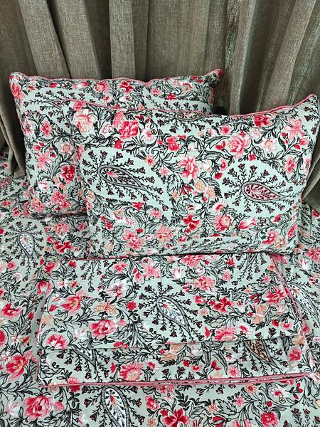 Pink Charcoal Paisley Floral Print Cotton Bedsheet - Pink, Charcoal