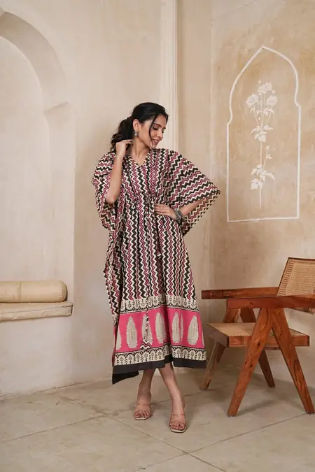 Maroon Pink Motif Print Cotton Kaftan Long Dress, design CK-10